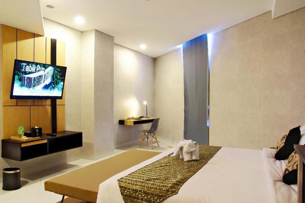 Bbc Hotel Lampung Bandar Jaya Gunungsugih Esterno foto