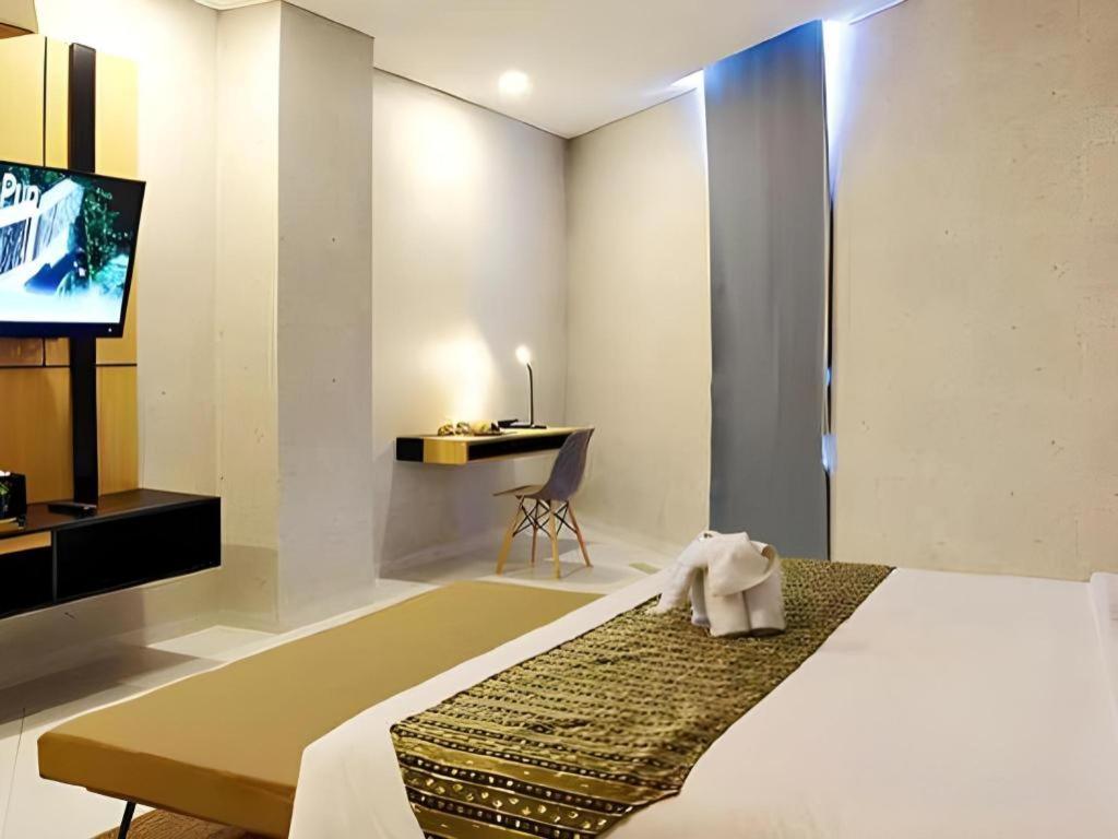 Bbc Hotel Lampung Bandar Jaya Gunungsugih Esterno foto