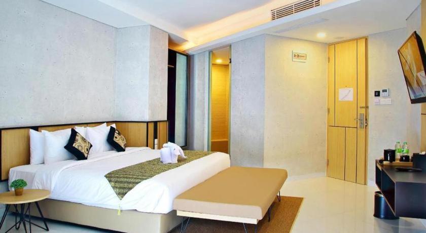 Bbc Hotel Lampung Bandar Jaya Gunungsugih Esterno foto