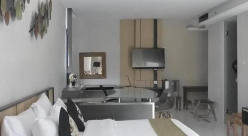 Bbc Hotel Lampung Bandar Jaya Gunungsugih Esterno foto
